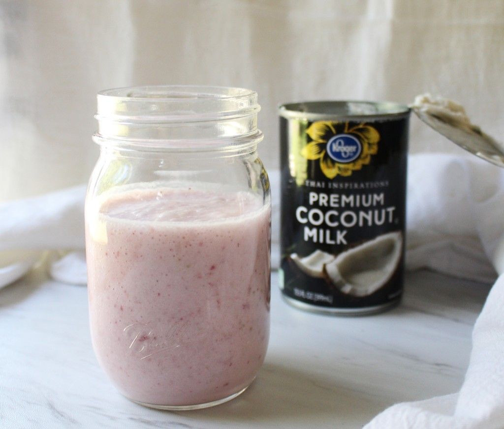 Best Low Carb Strawberry Coconut Smoothie