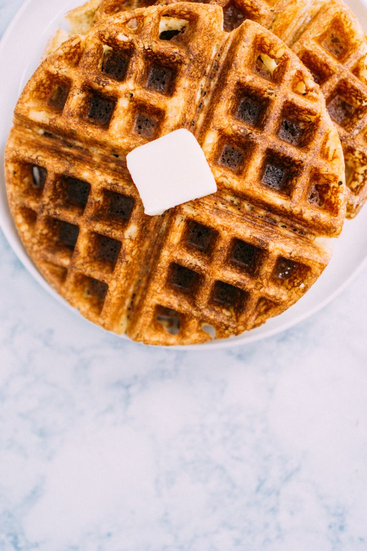 How to Make Classic Waffles in the Waffle Maker