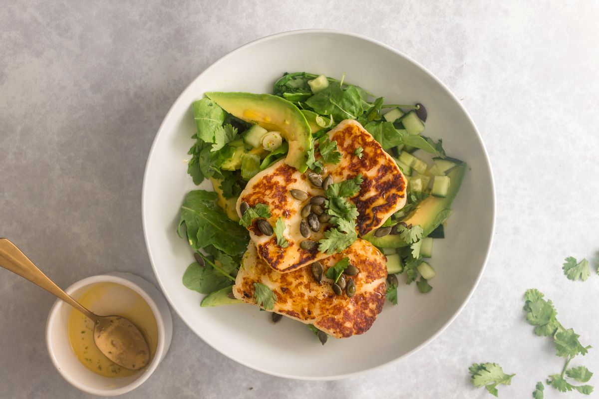 Low Carb Green Halloumi Salad