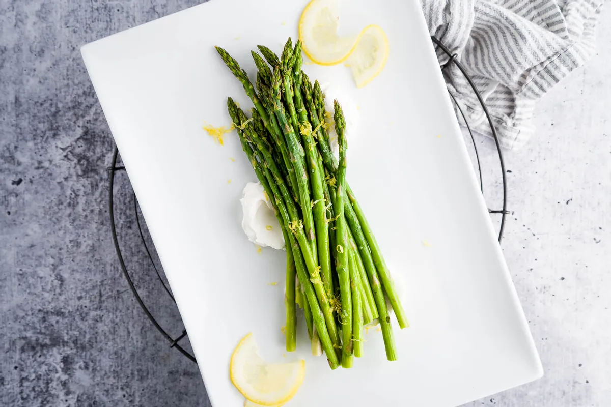 Keto Asparagus with Chevre and Lemon