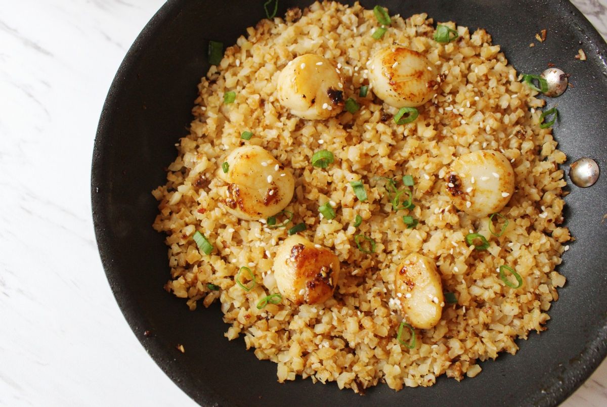 Low Carb Ginger Garlic Scallops with Rice