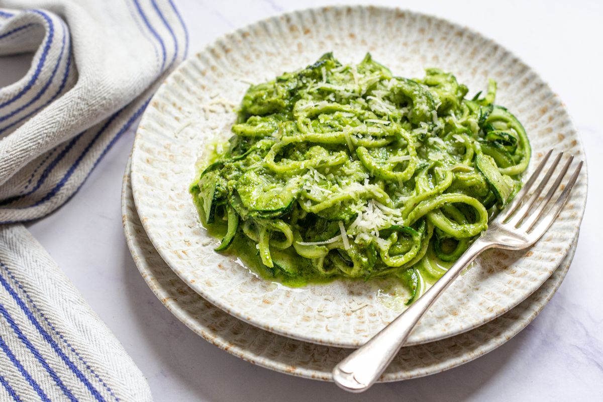 Low FODMAP Vegan Zucchini Noodles with Walnut Pesto