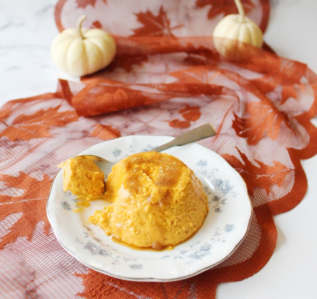 Low Carb Thanksgiving Pumpkin Panna Cotta