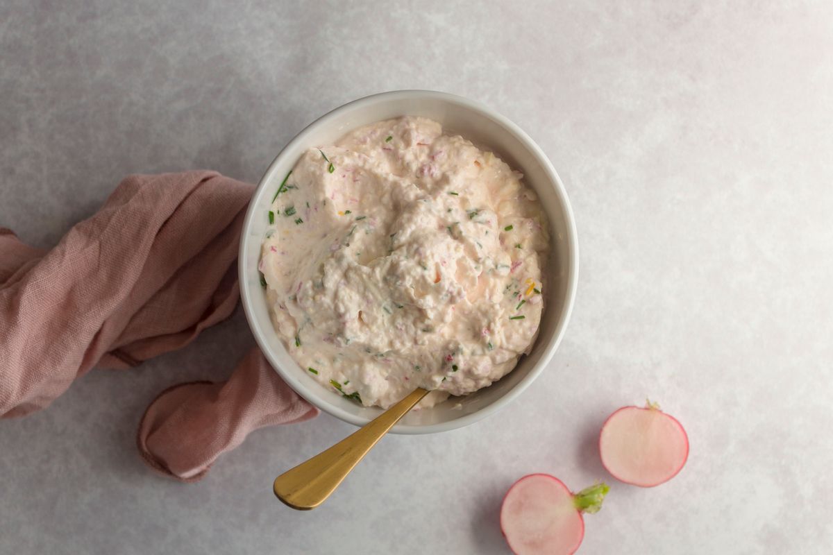 Keto Radish and Cream Cheese Dip