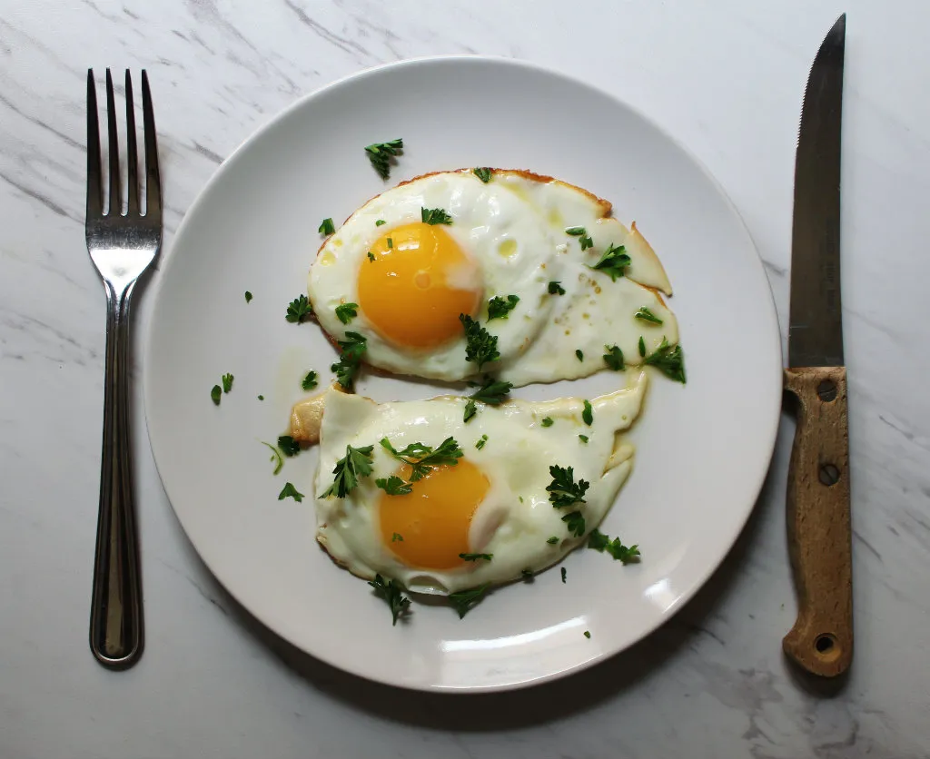 Olive Oil-Fried Eggs Recipe