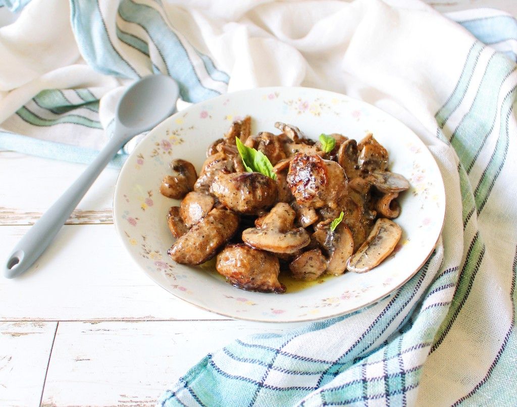 Low Carb Italian Sausage Skillet with Mushrooms