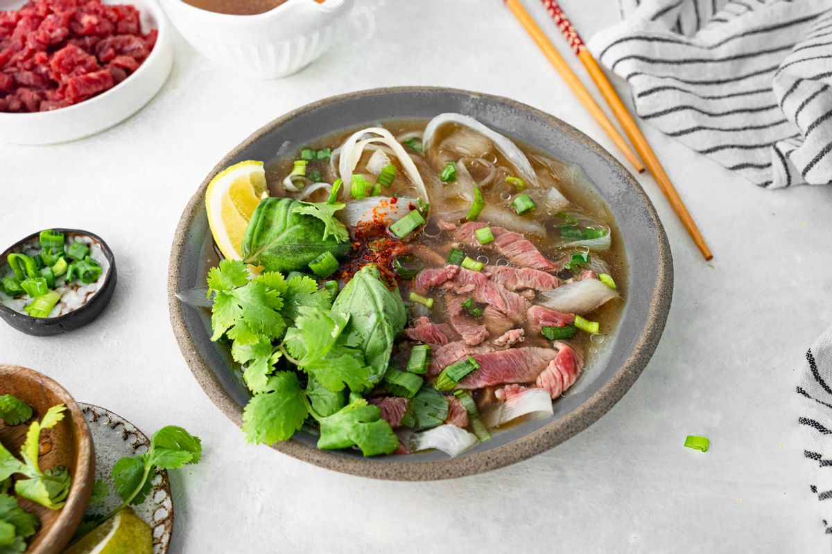 Keto Vietnamese Beef Pho Bo Soup