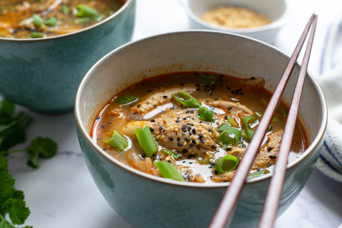 Low FODMAP Chicken Ramen Bowl