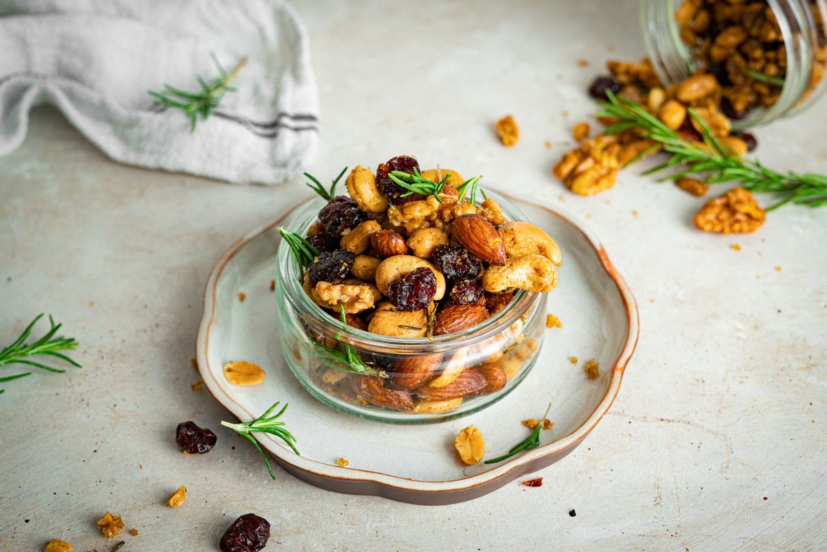 New Year's Rosemary Roasted Keto Nuts and Cranberry Trail mix