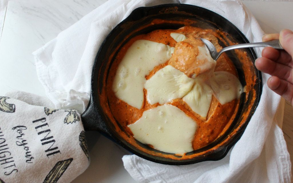 Keto Pepperoni Pizza Dip