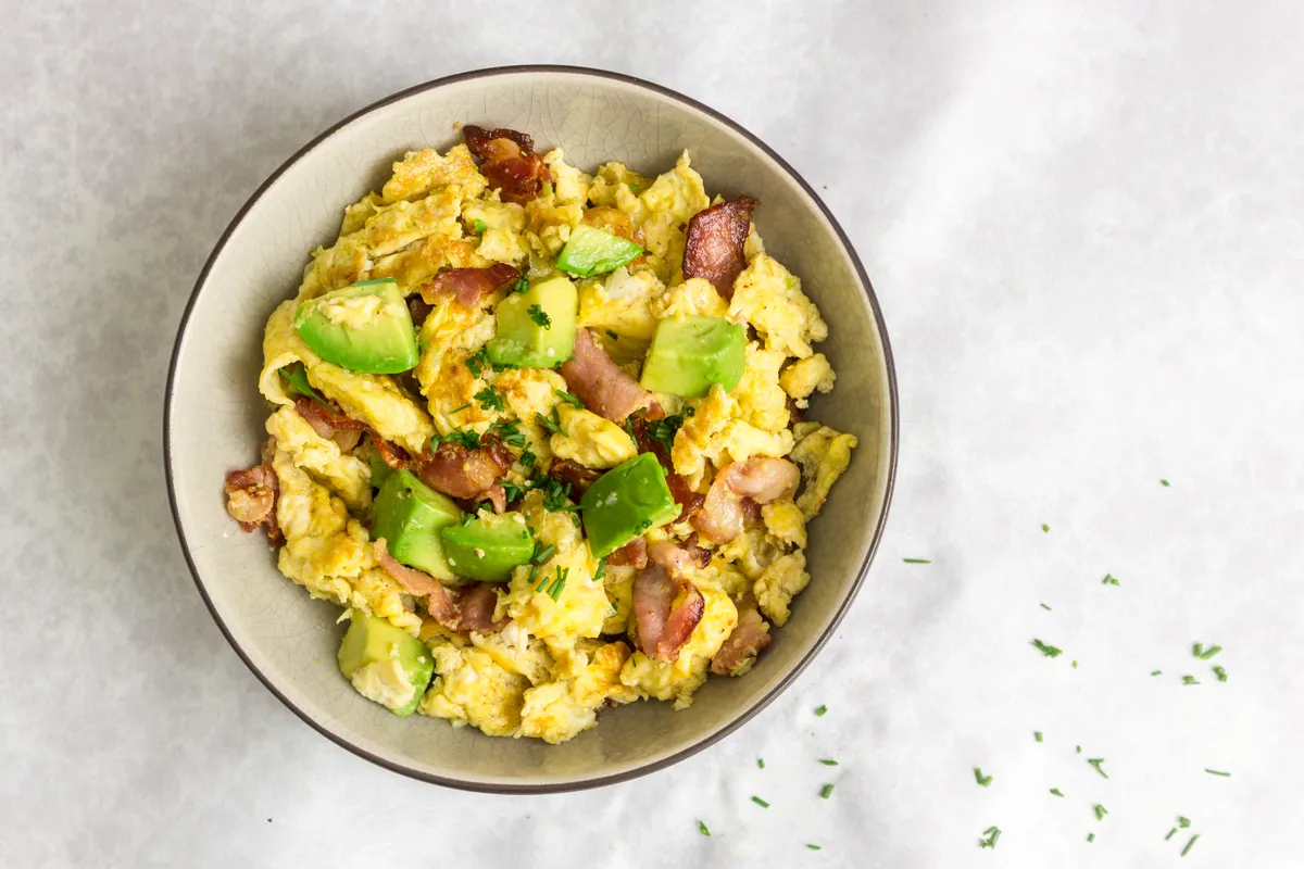 Keto Scrambled Egg with Bacon and Avocado