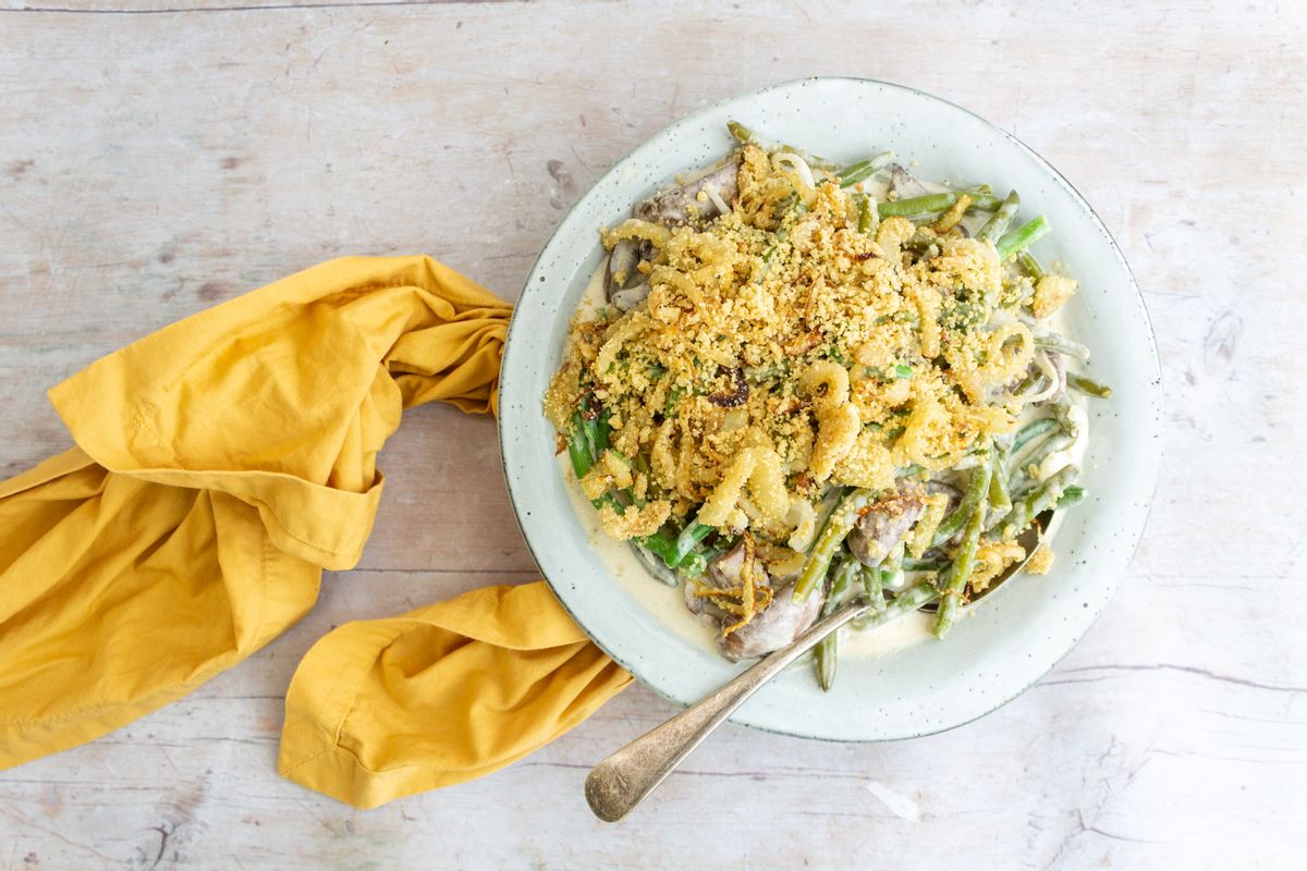 Keto Crockpot Thanksgiving Green Bean Casserole