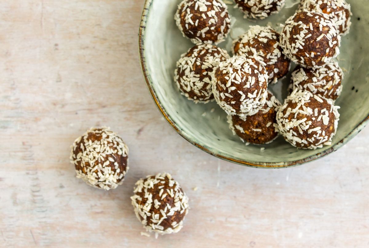 Keto Peanut Butter and Coconut Balls