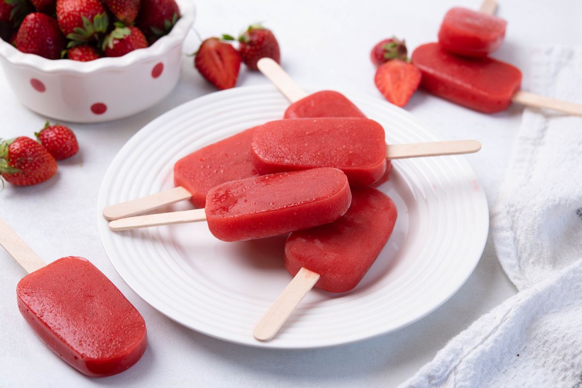 Keto Electrolyte Strawberry Lemonade Popsicles