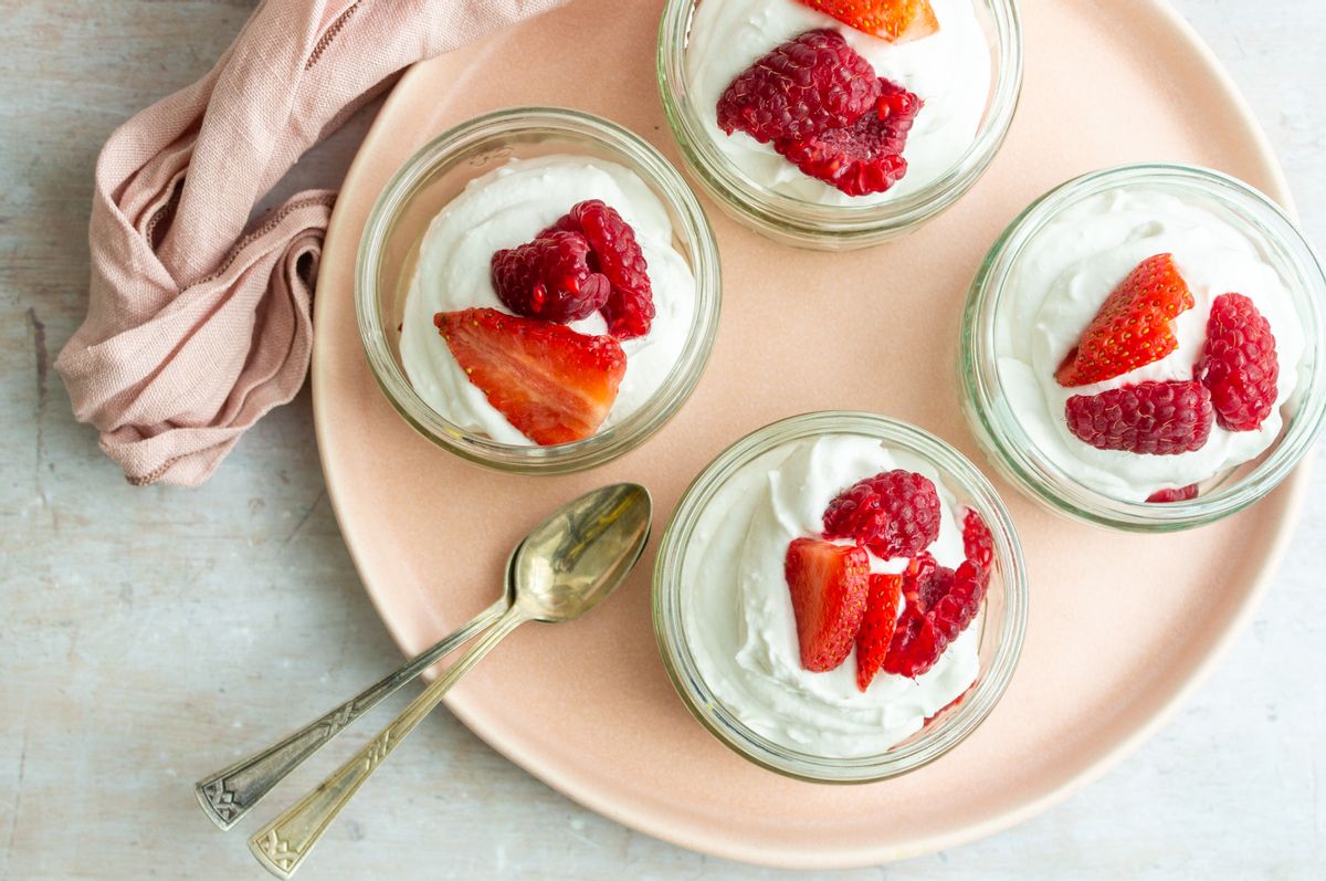 Low Carb Vegan Lemon and Berry Syllabub