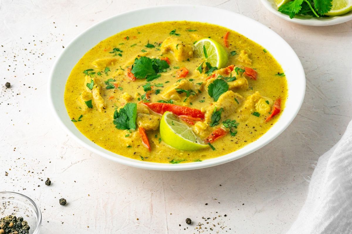 Easy Keto Chicken Thai Curry 