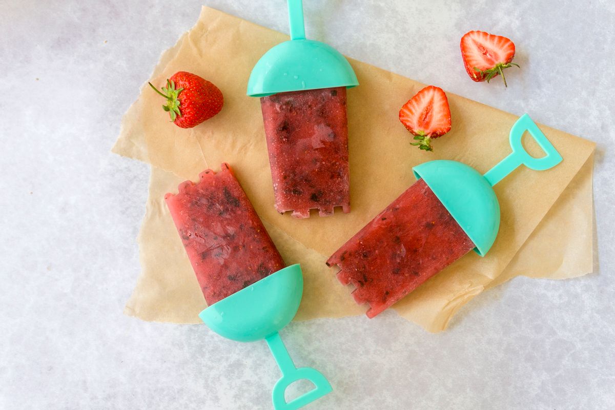 Keto Strawberry And Mint Popsicles