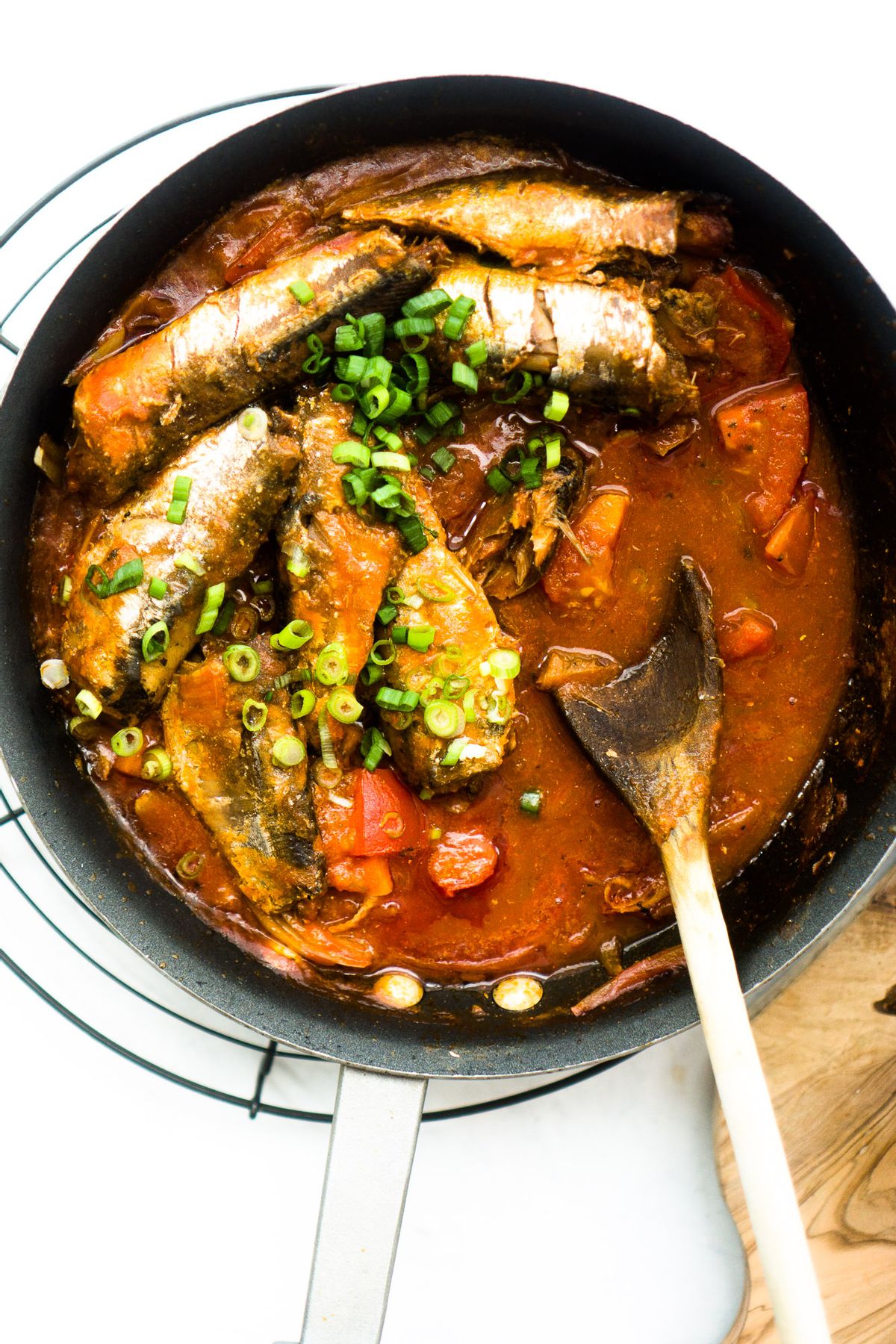 Low Carb Vietnamese Sardines and Tomatoes