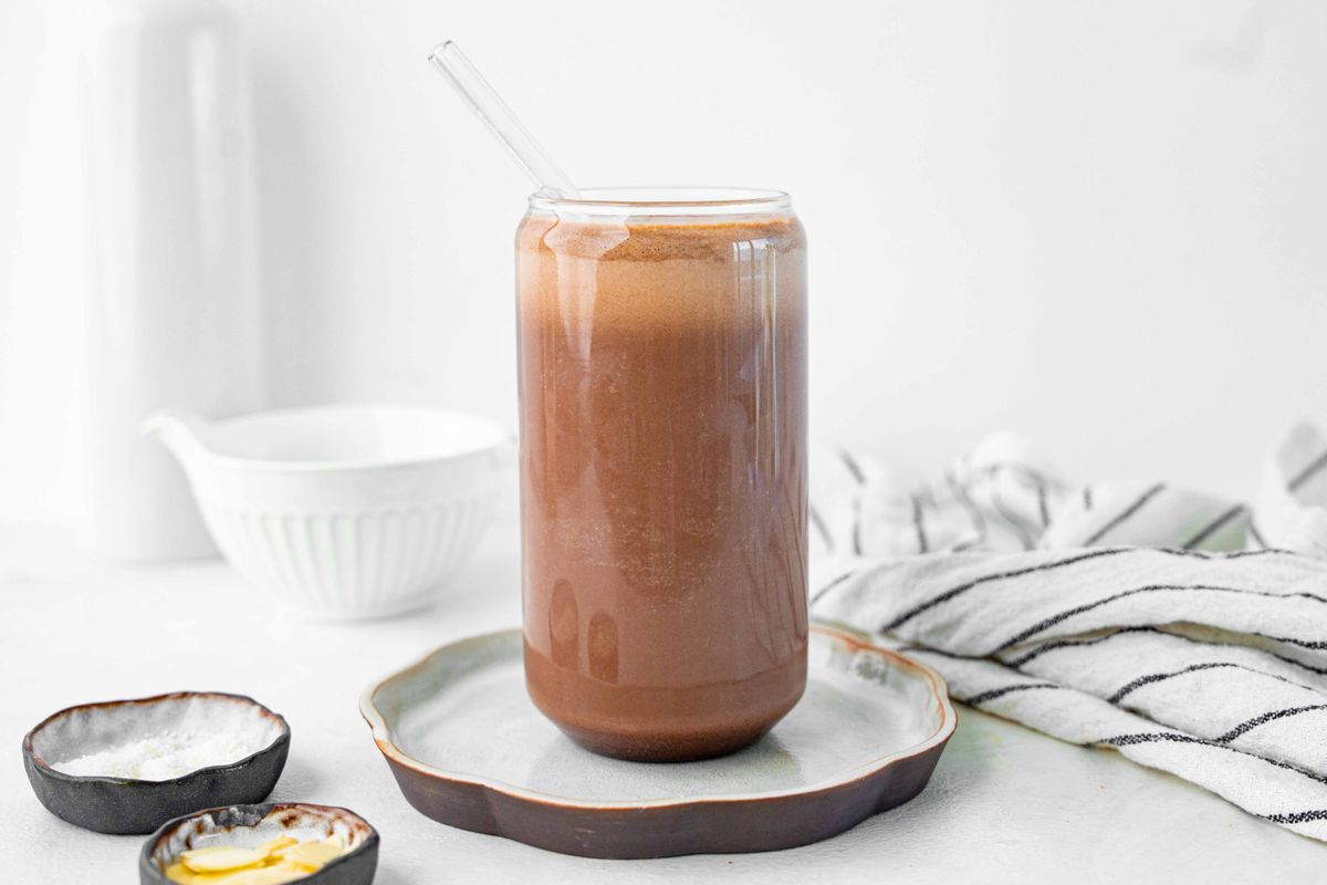 Keto Vegan Hazelnut Butter Chocolate Smoothie